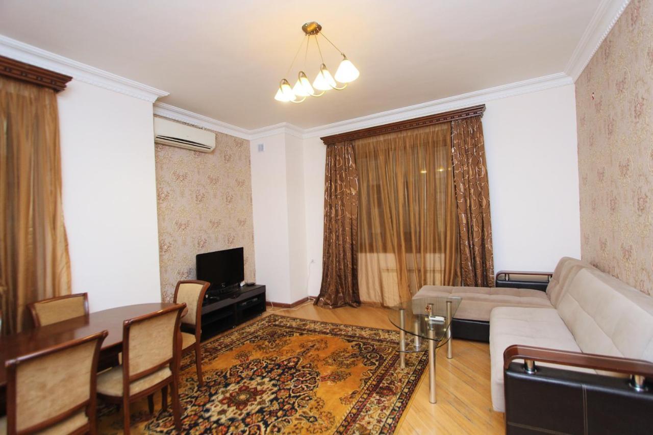 Cozy Apartment La Jolla Yerevan Exterior photo